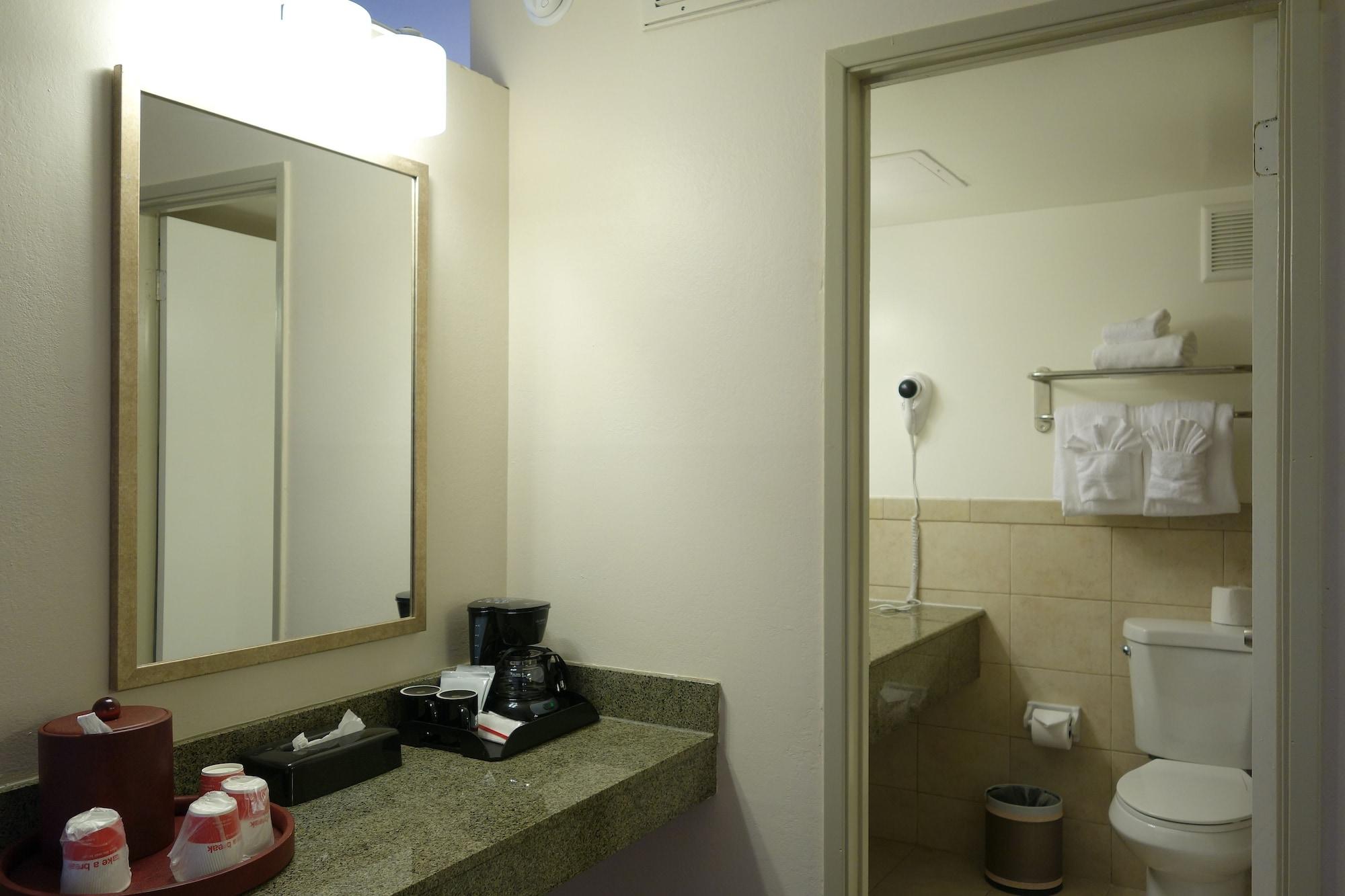 Hotel Ramada By Wyndham Sacramento North Highlands Esterno foto