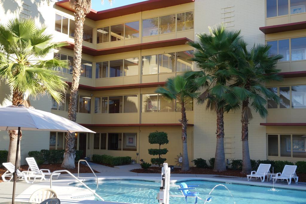 Hotel Ramada By Wyndham Sacramento North Highlands Esterno foto