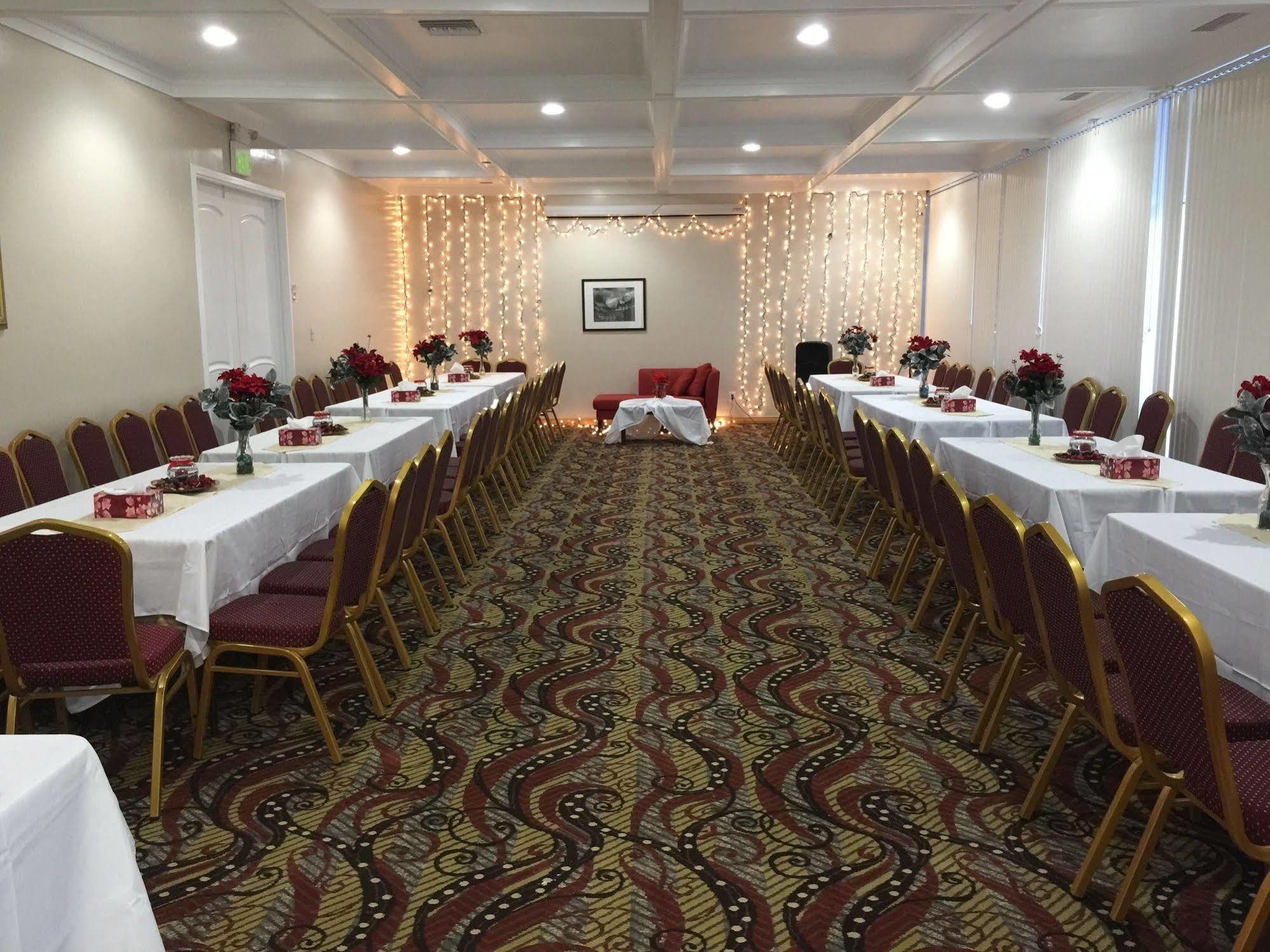 Hotel Ramada By Wyndham Sacramento North Highlands Esterno foto